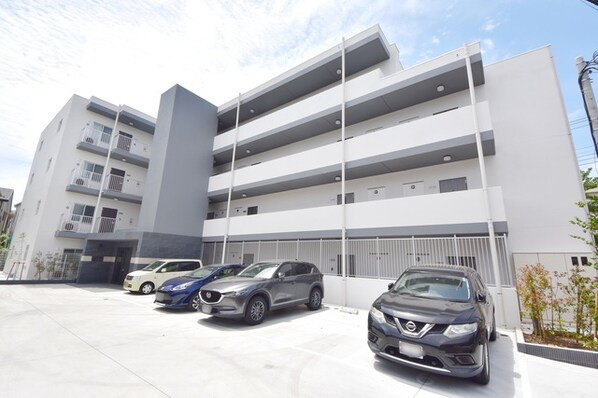 メルヴェーユの物件外観写真